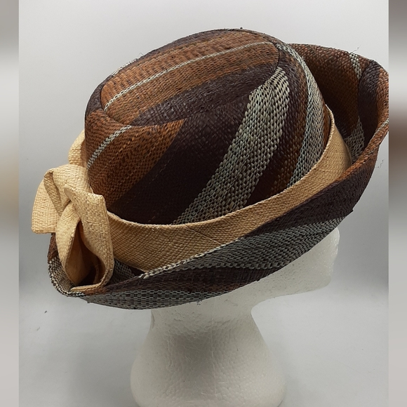 Beau Chapeau Hat Shop 100% Raphia Multicolored Brown Hat With Bow Like New - Picture 4 of 8